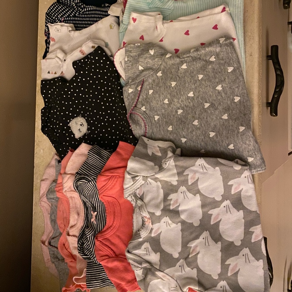 Carters onesie Bundles' 20 pack/ 5 pack